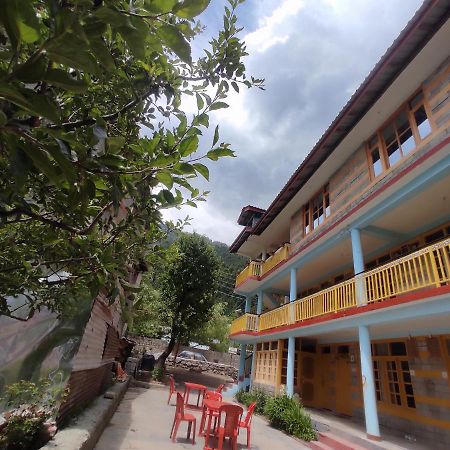 Woods Inn Mountain View Manali מראה חיצוני תמונה
