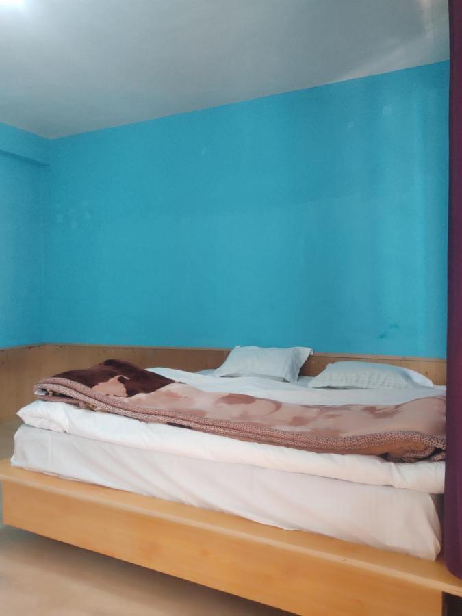 Woods Inn Mountain View Manali מראה חיצוני תמונה