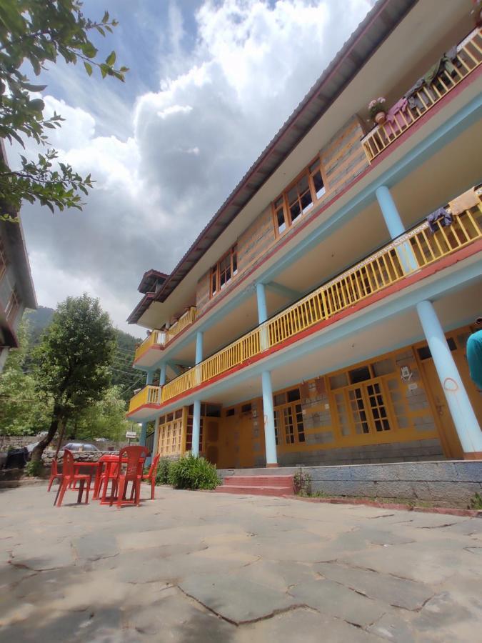 Woods Inn Mountain View Manali מראה חיצוני תמונה