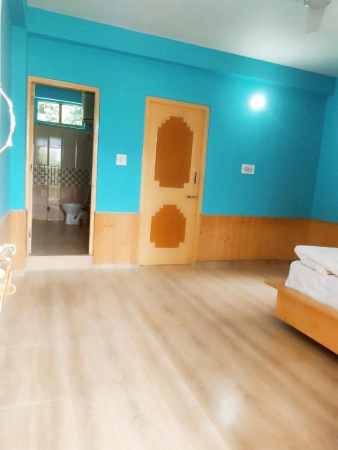 Woods Inn Mountain View Manali מראה חיצוני תמונה